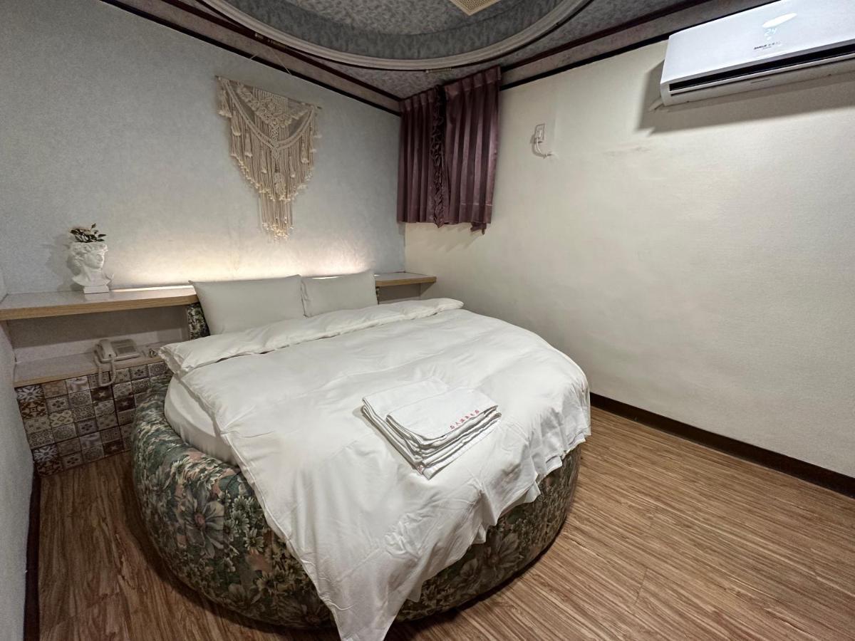 Ming Ren Hotspring Hotel جياوكسي المظهر الخارجي الصورة