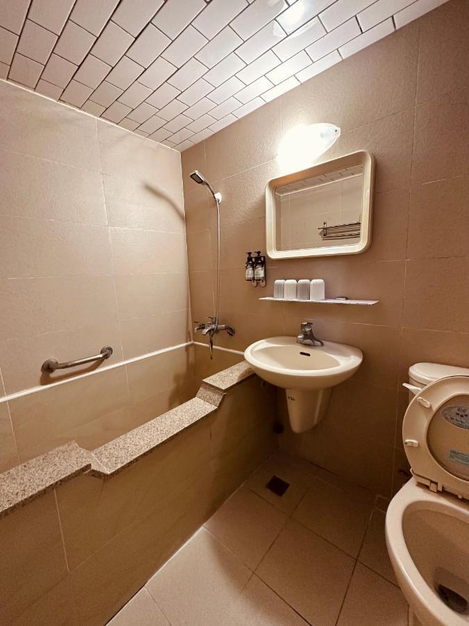 Ming Ren Hotspring Hotel جياوكسي المظهر الخارجي الصورة